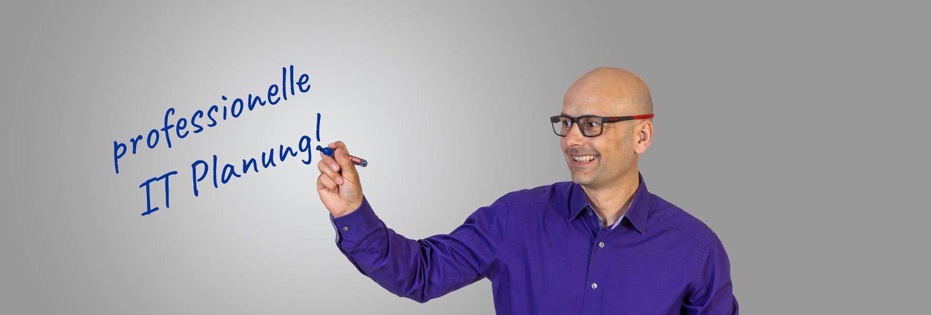 Text auf Glas